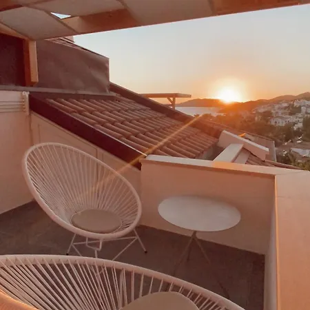 Hotell Luvi - Adults Only