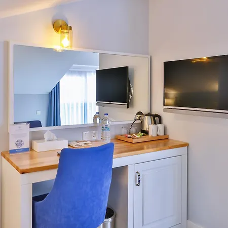 Luvi - Adults Only Hotel