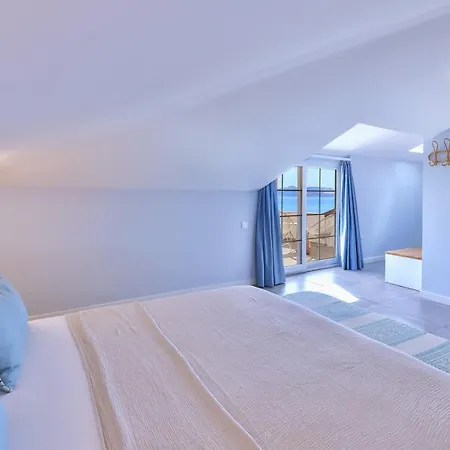 Hotel Luvi - Adults Only