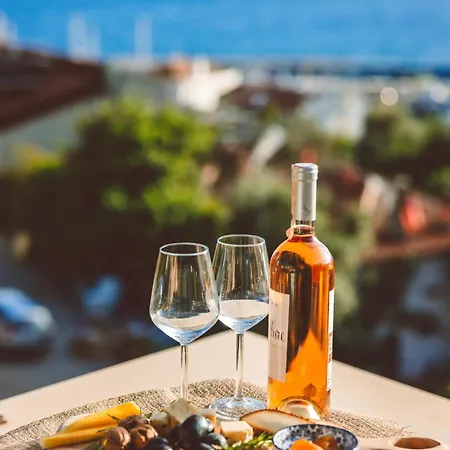Hotel Luvi - Adults Only