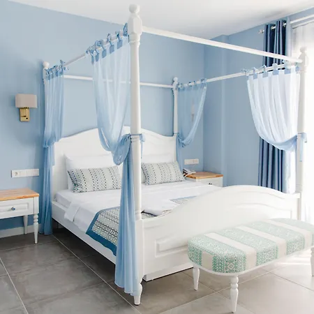 Luvi - Adults Only Hotell