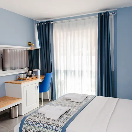 Luvi - Adults Only Hotell 2*