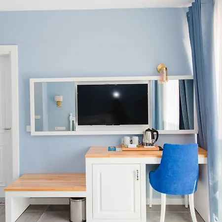 Luvi - Adults Only Hotell