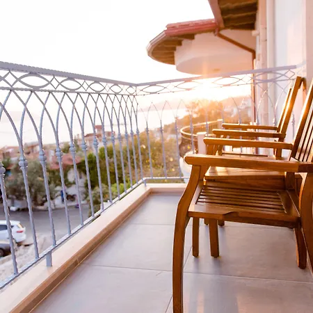 Luvi - Adults Only 2*