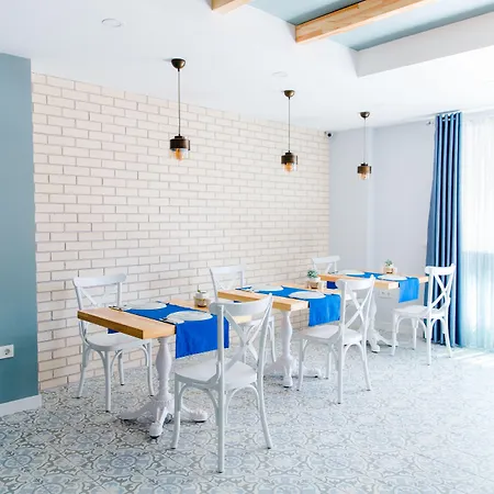 Hotell Luvi - Adults Only