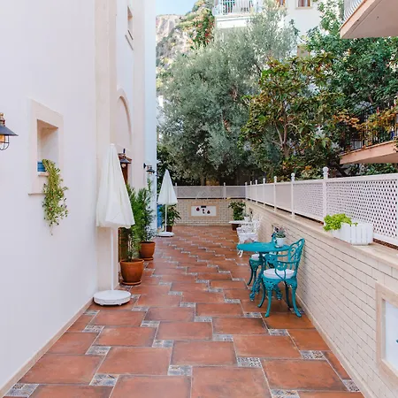 Luvi - Adults Only 2*