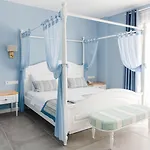 Luvi - Adults Only Hotel