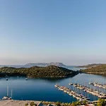 Luvi - Adults Only Hotel